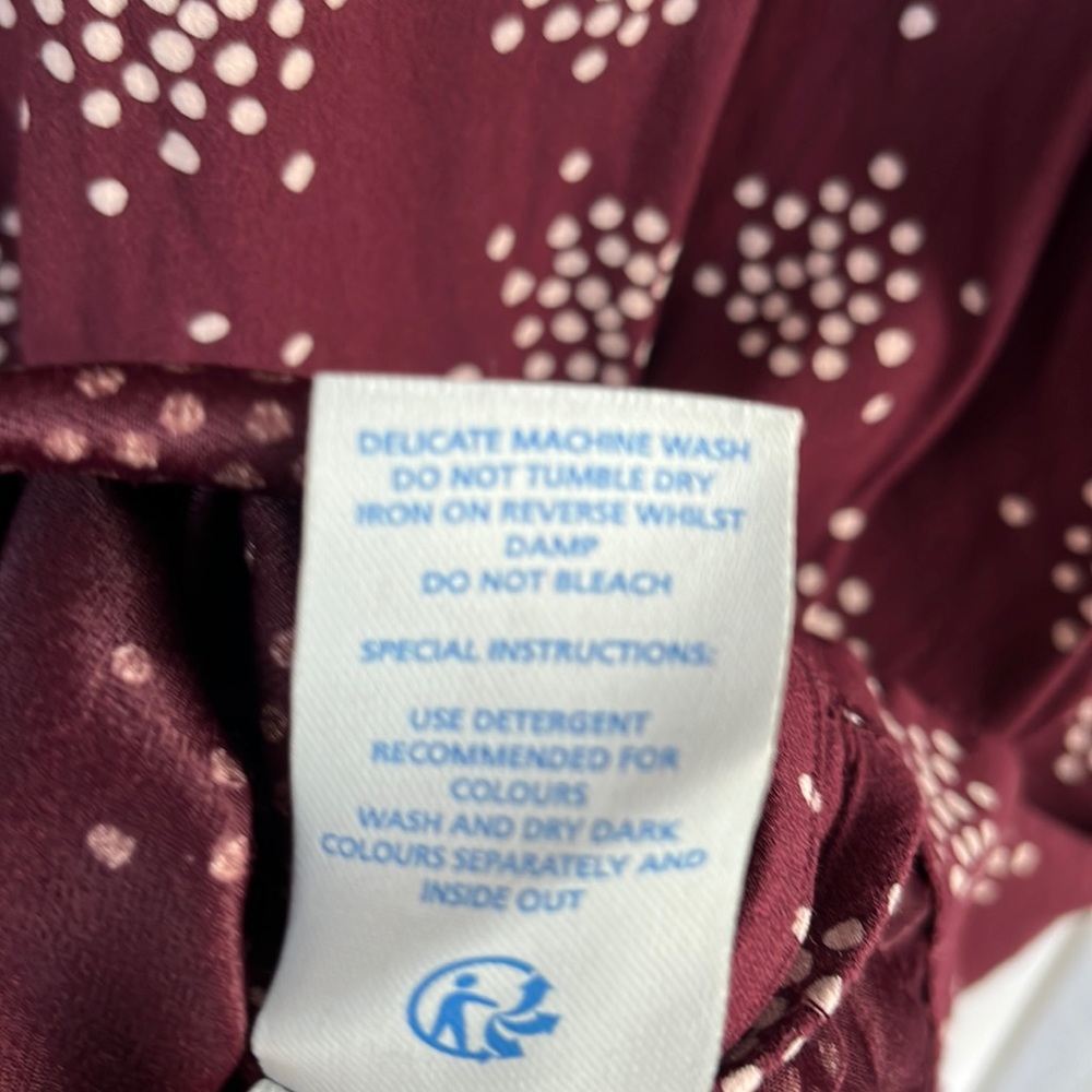 Boden burgundy cream crepe dress 14L - Picture 9 of 9